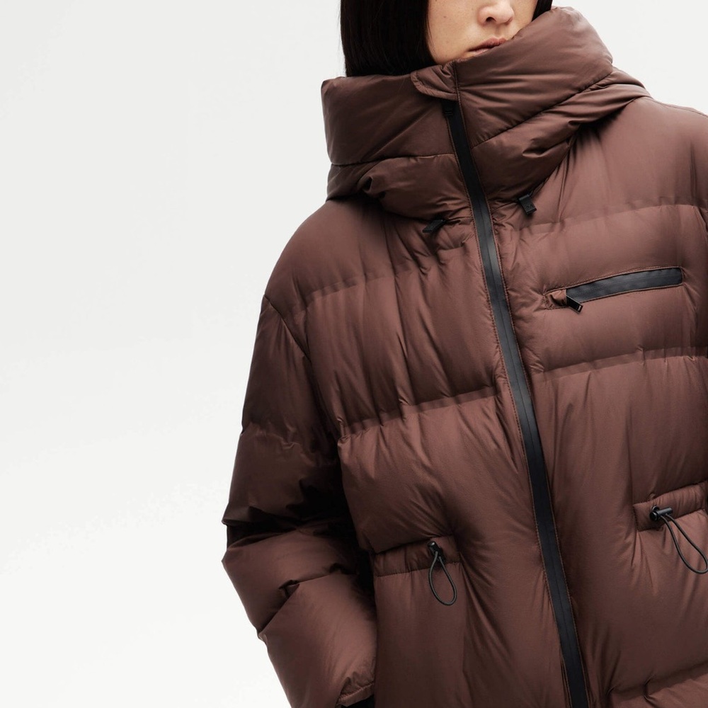 Mo&Co adjustable waist puffer coat